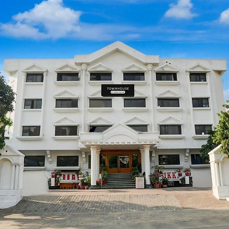 Super Townhouse Subhash Nagar Formerly Royal Palazzo Джайпур Екстериор снимка