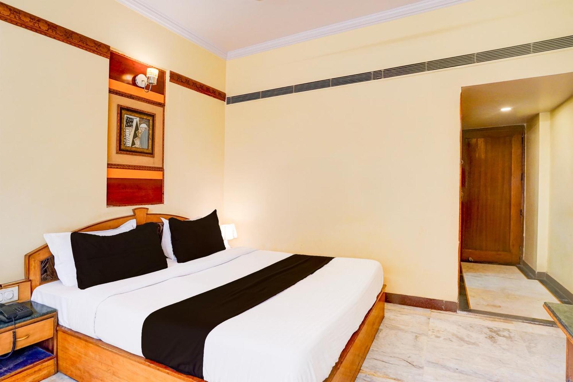 Super Townhouse Subhash Nagar Formerly Royal Palazzo Джайпур Екстериор снимка